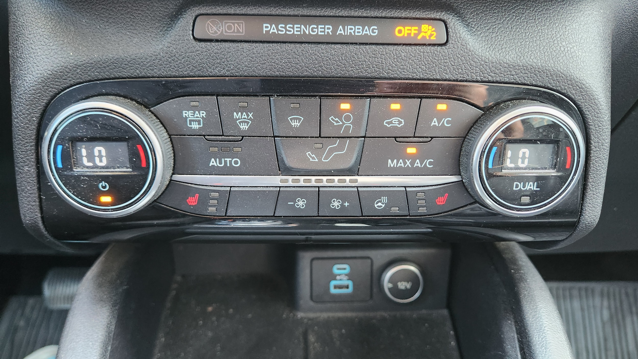 2021 Ford Escape Titanium - Photo 19