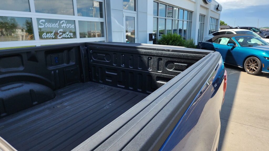 Used 2025 Ford F-150 Lariat Truck SuperCrew Cab