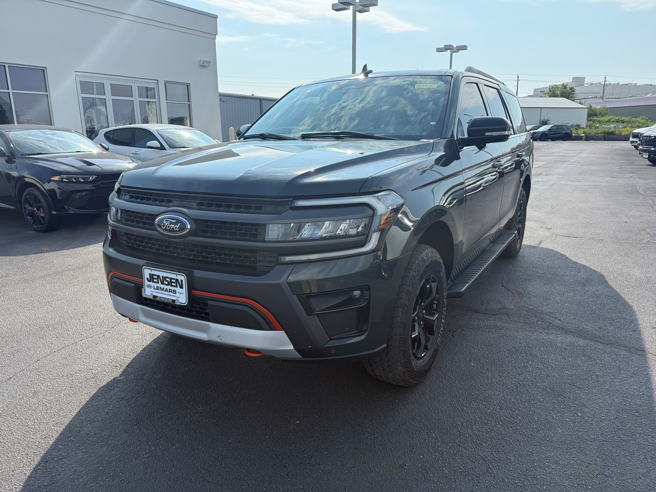 2022 Ford Expedition Timberline photo 2