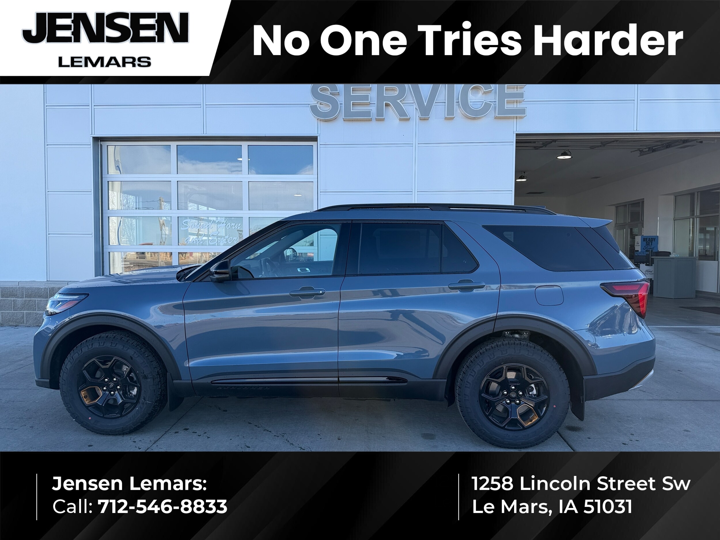 2026 Ford Explorer Tremor's photo