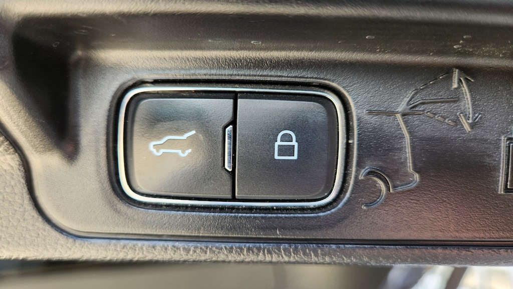Used 2021 Ford Explorer XLT SUV