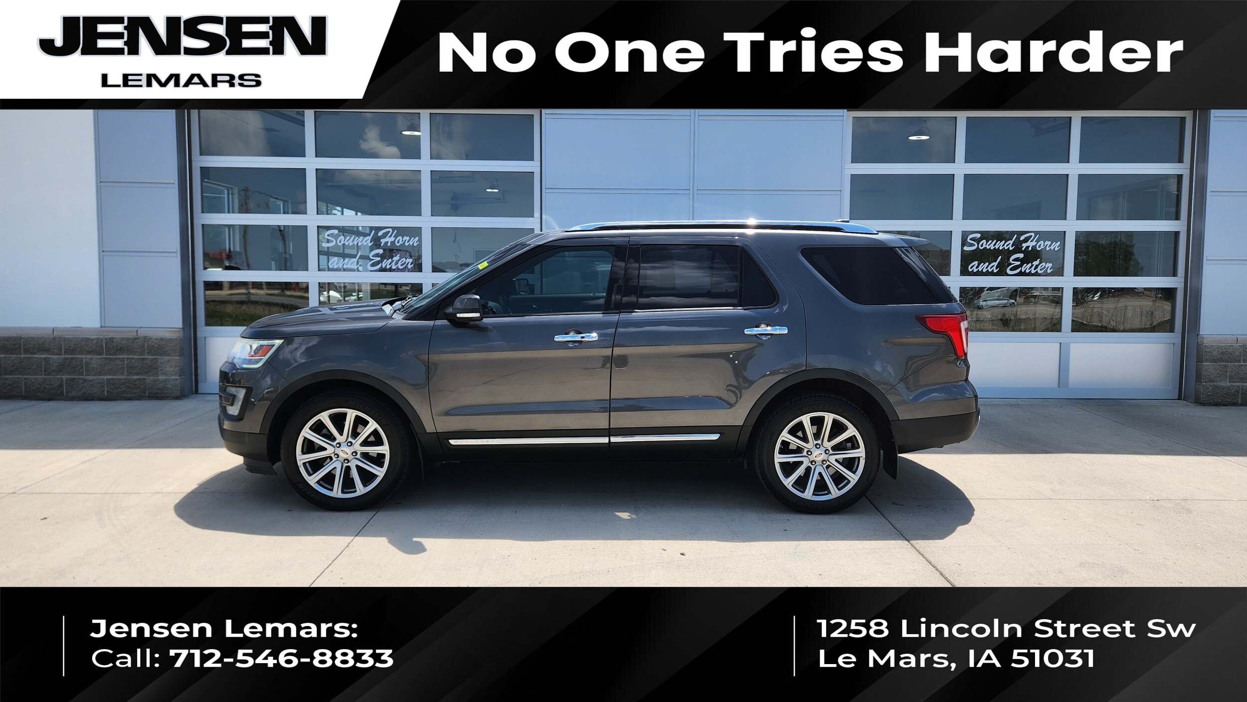 2017 Ford Explorer SUV 