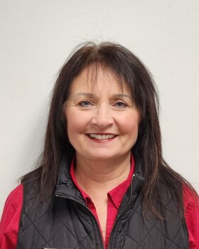 Staff member Kim Lewandowski from 8793d0f1d2d8