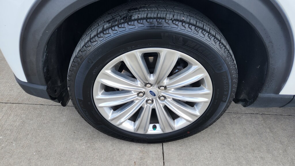 Used 2025 Ford Explorer Platinum SUV