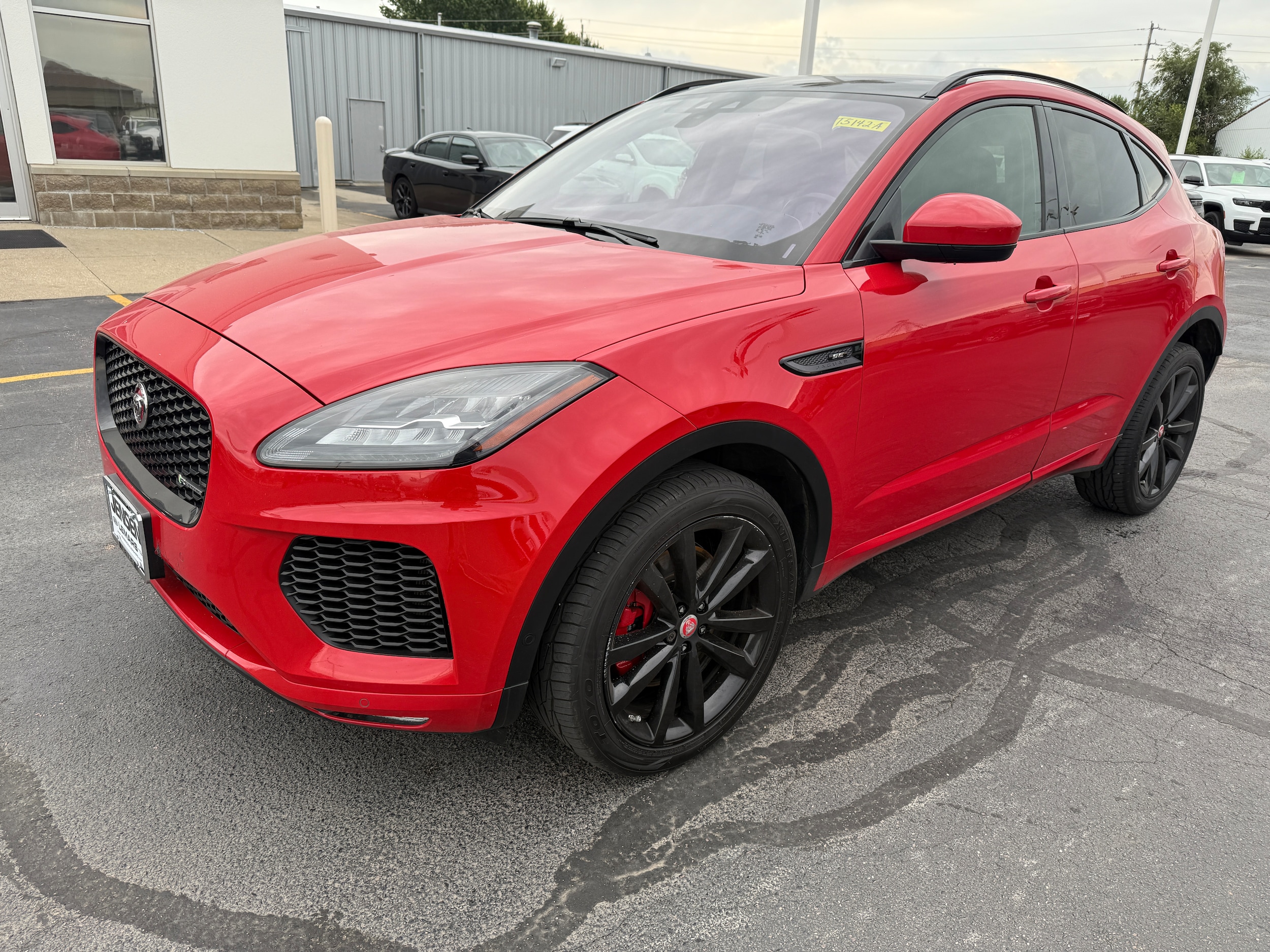 Used 2019 Jaguar E-PACE R-Dynamic SE with VIN SADFL2GX2K1Z34890 for sale in Le Mars, IA
