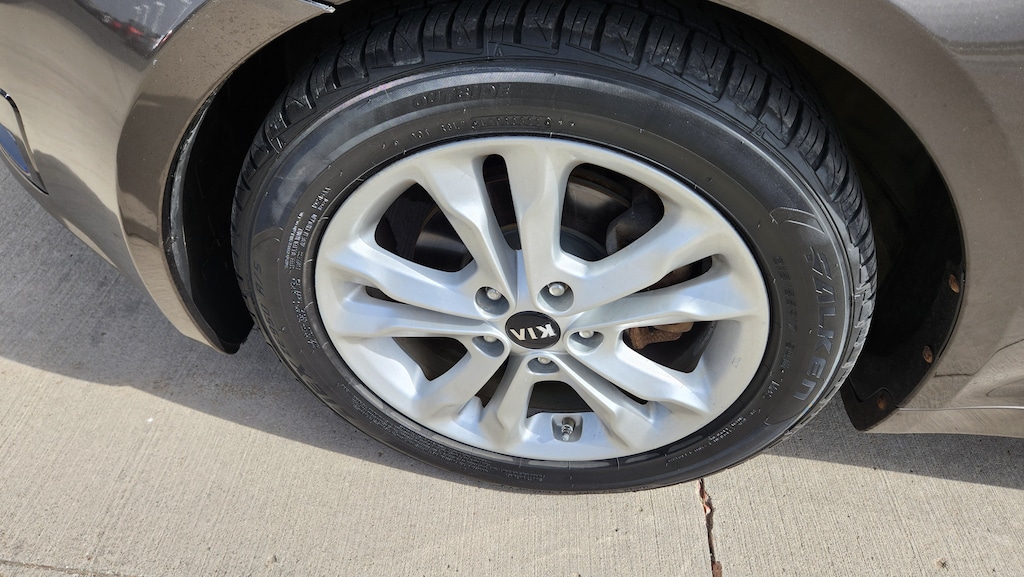 Used 2011 Kia Optima EX Sedan