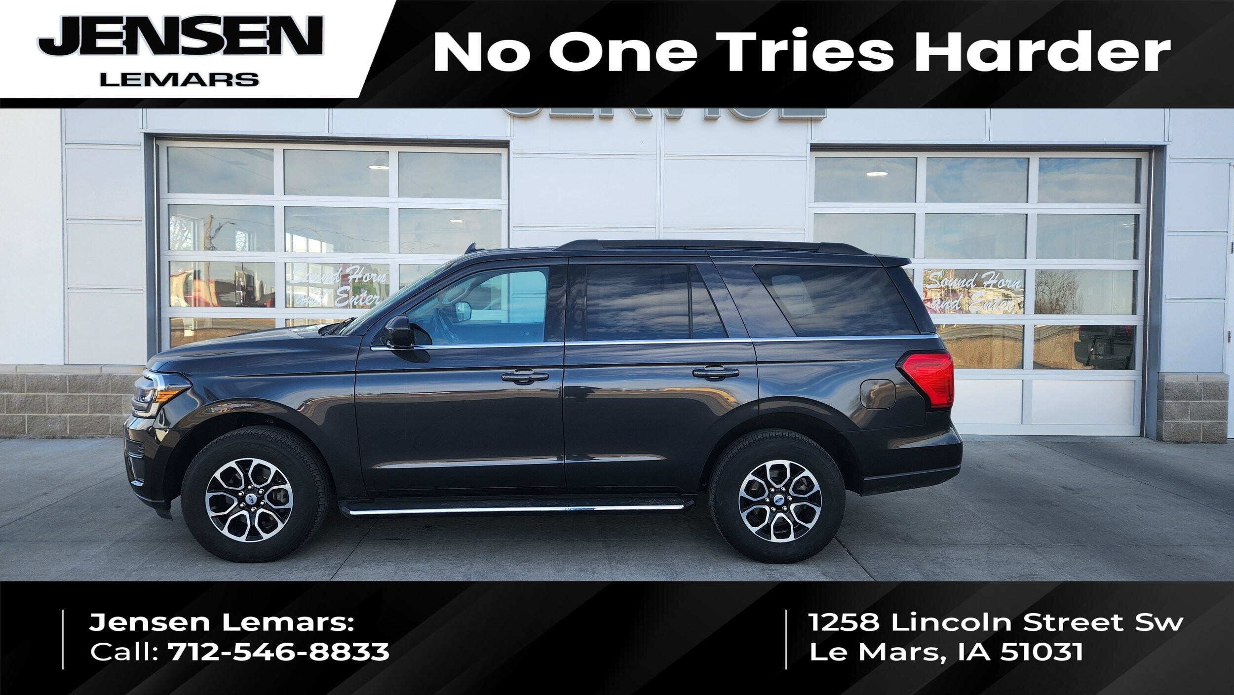 2023 Ford Expedition SUV 