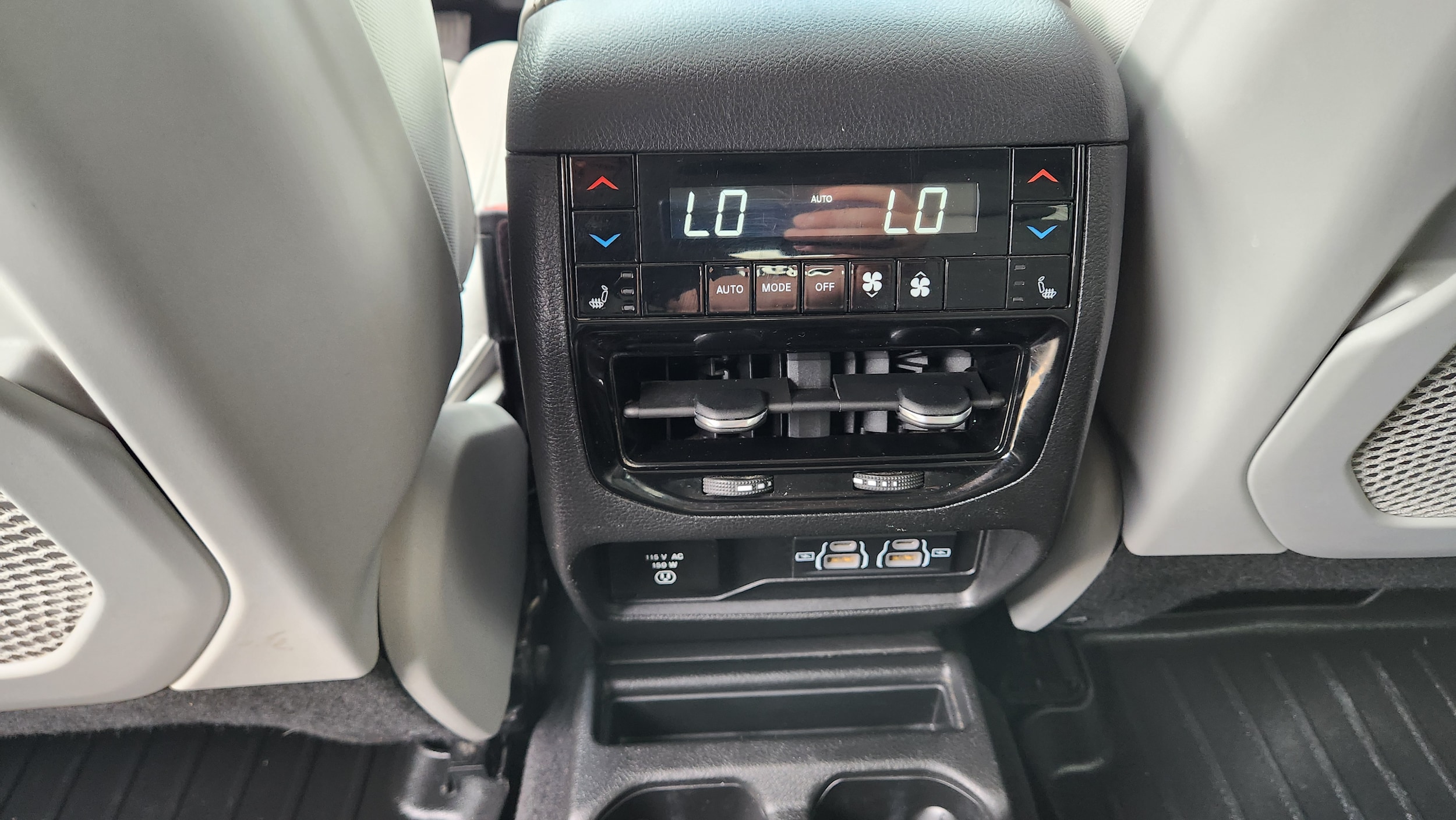 2021 Jeep Grand Cherokee L Overland - Photo 13