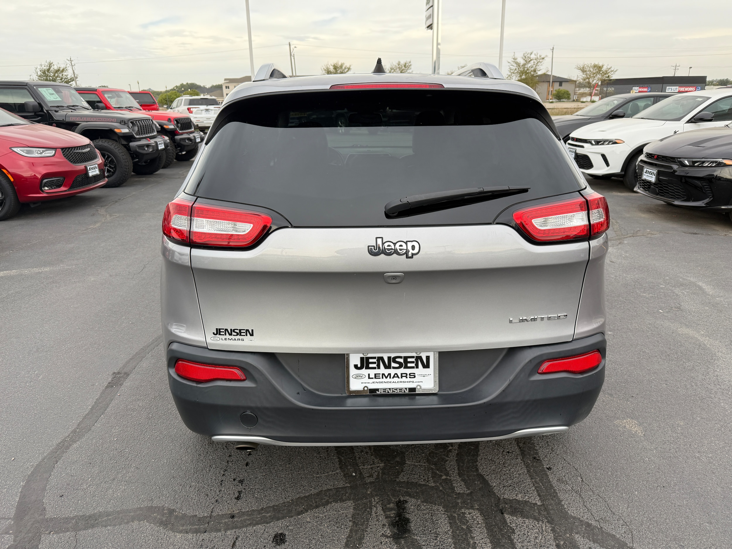 2017 Jeep Cherokee Limited photo 4