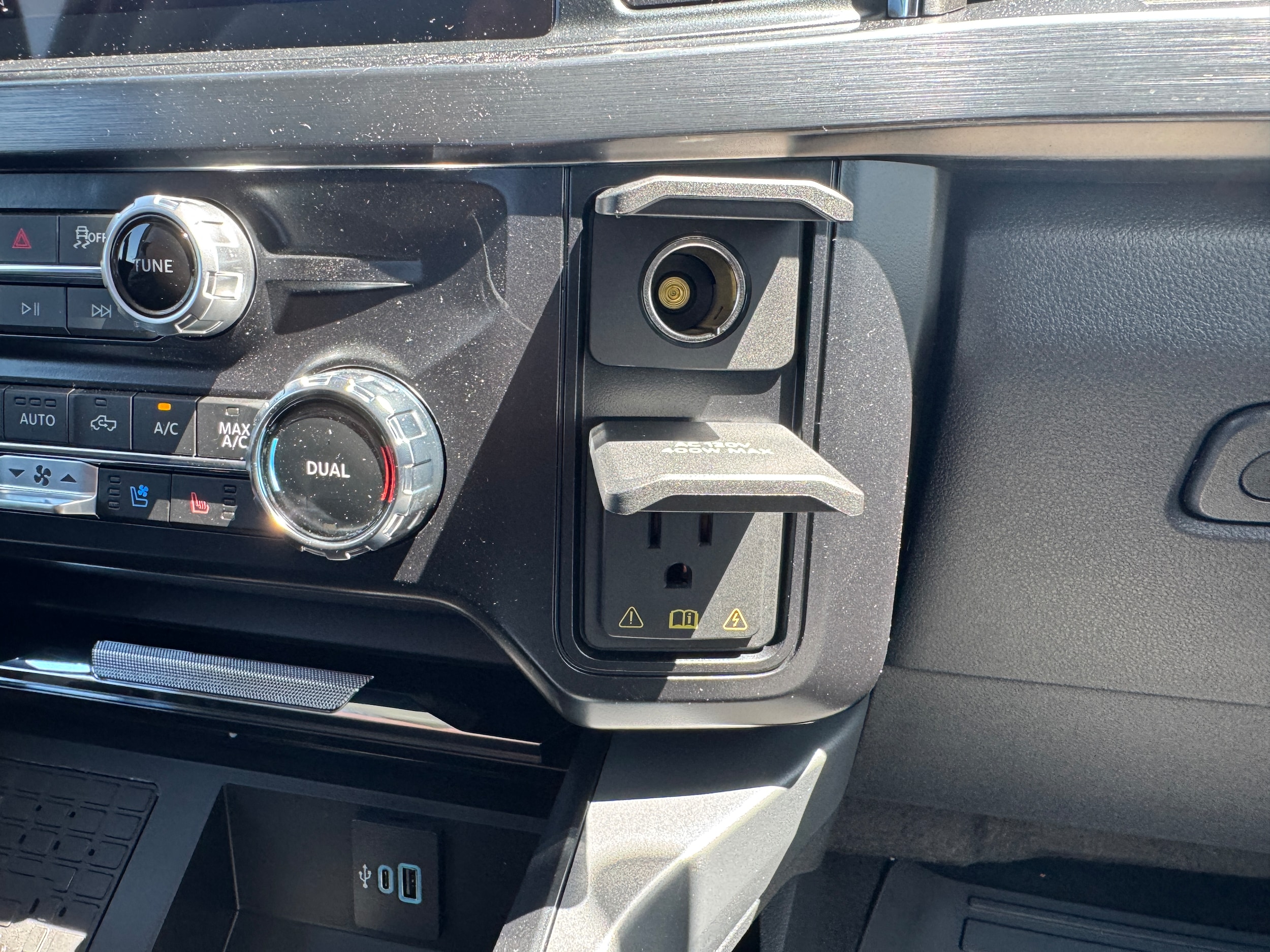2025 Ford F-250 Super Duty Lariat - Photo 31