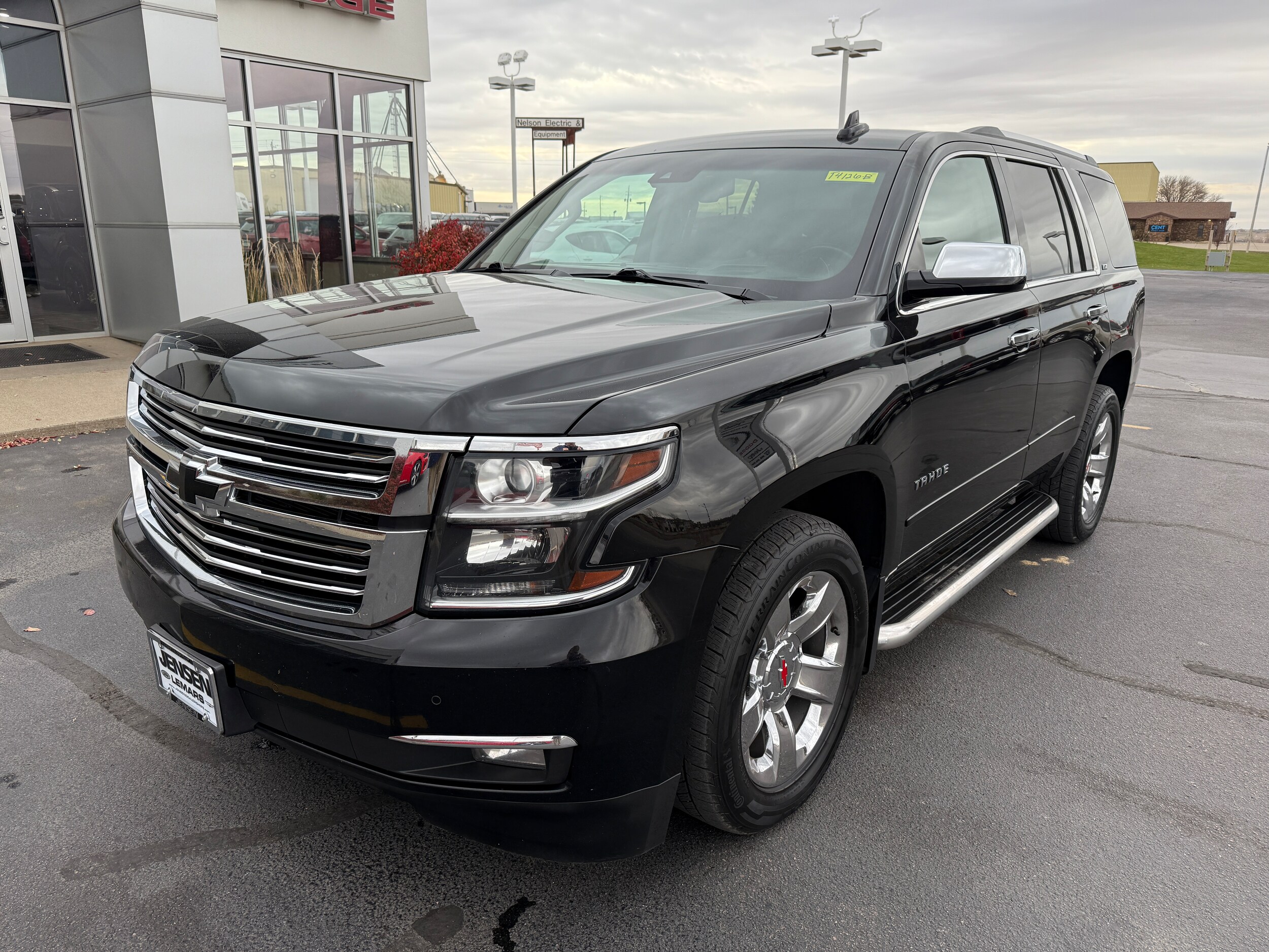 2016 Chevrolet Tahoe LTZ photo 2