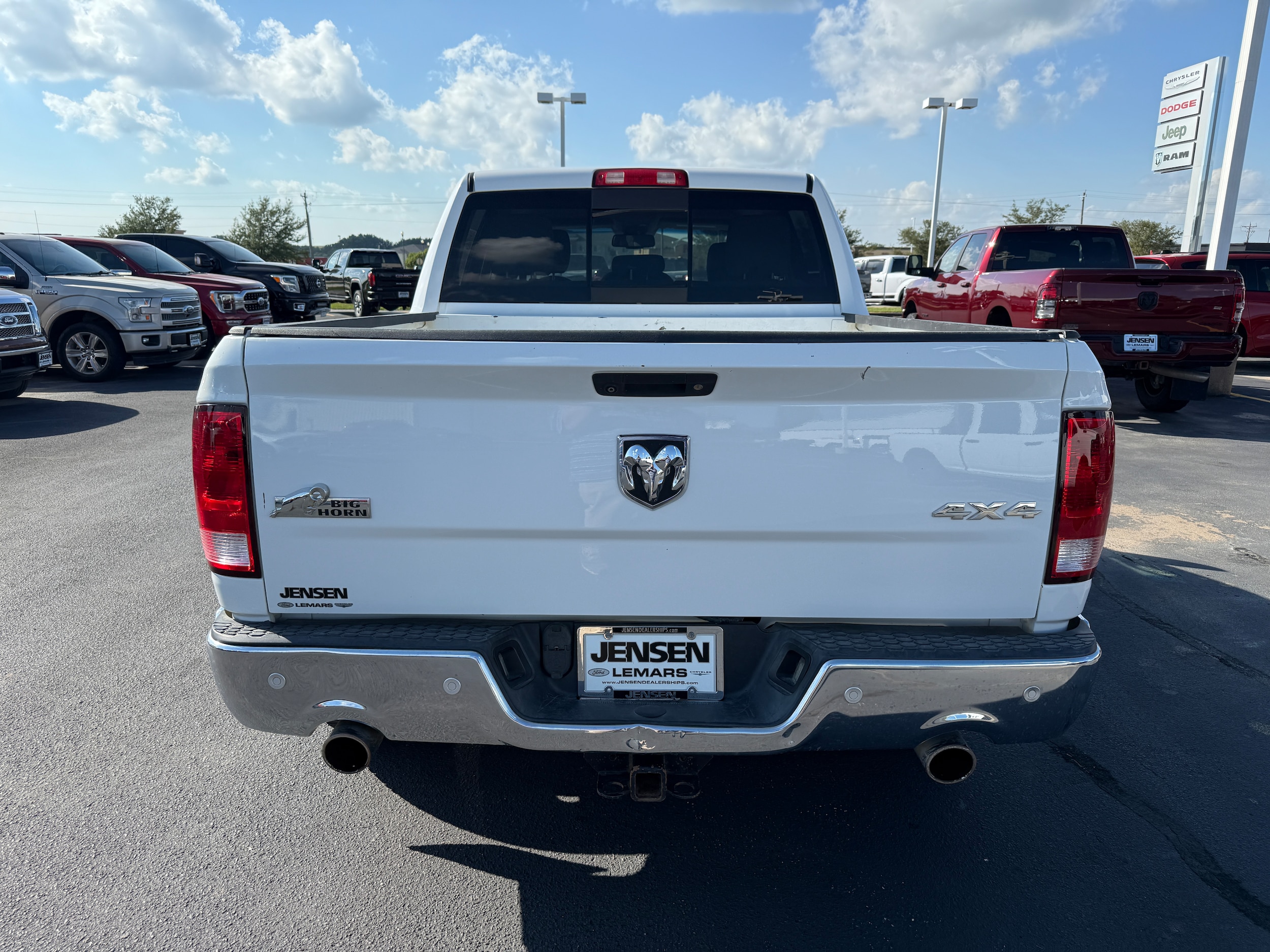 2016 Ram 1500 Big Horn photo 2