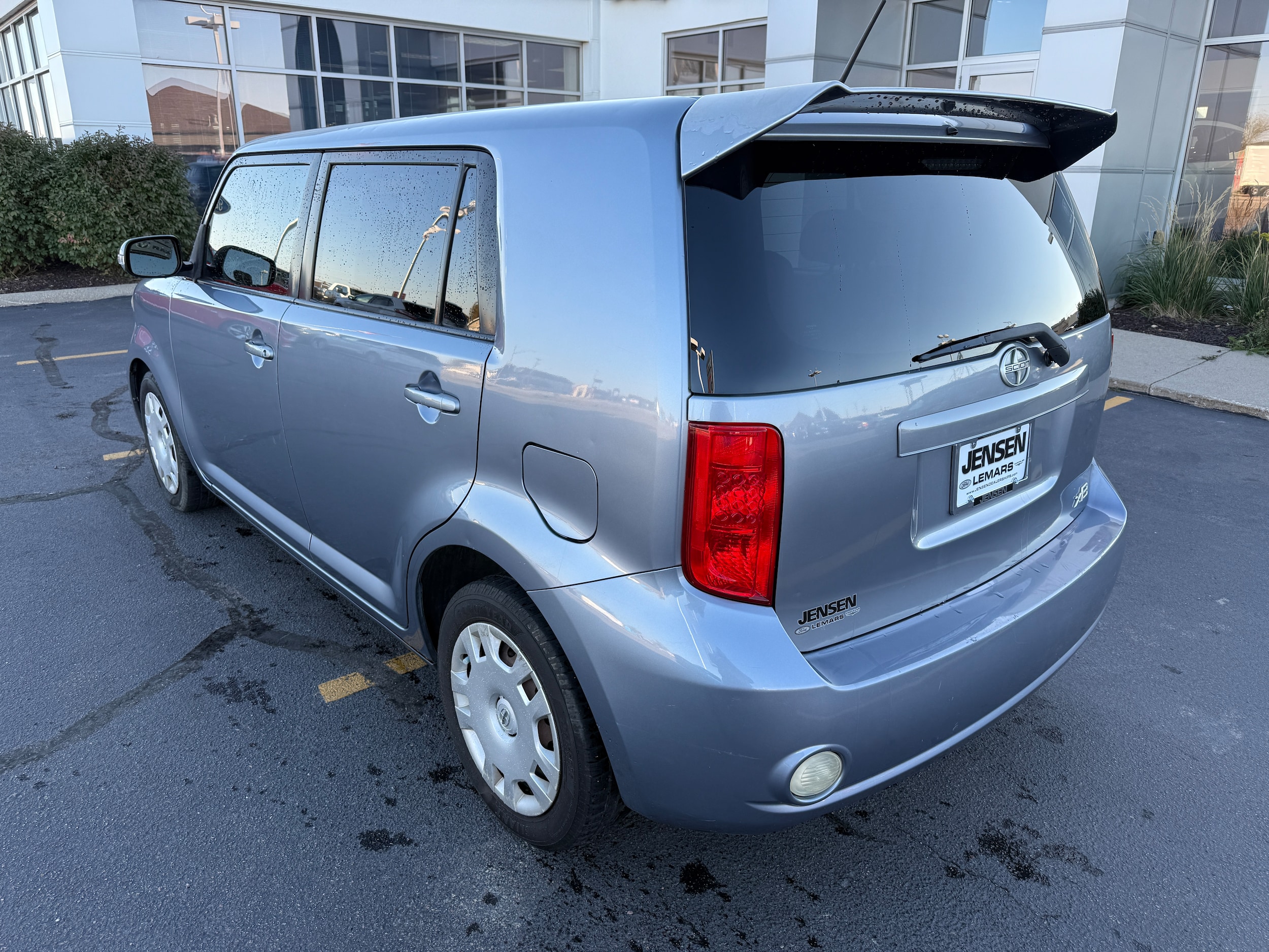 2009 Scion xB Base photo 3