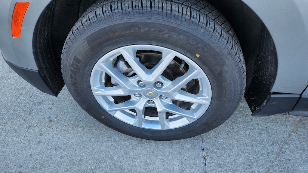 Used 2024 Chevrolet Equinox LT w/1LT SUV