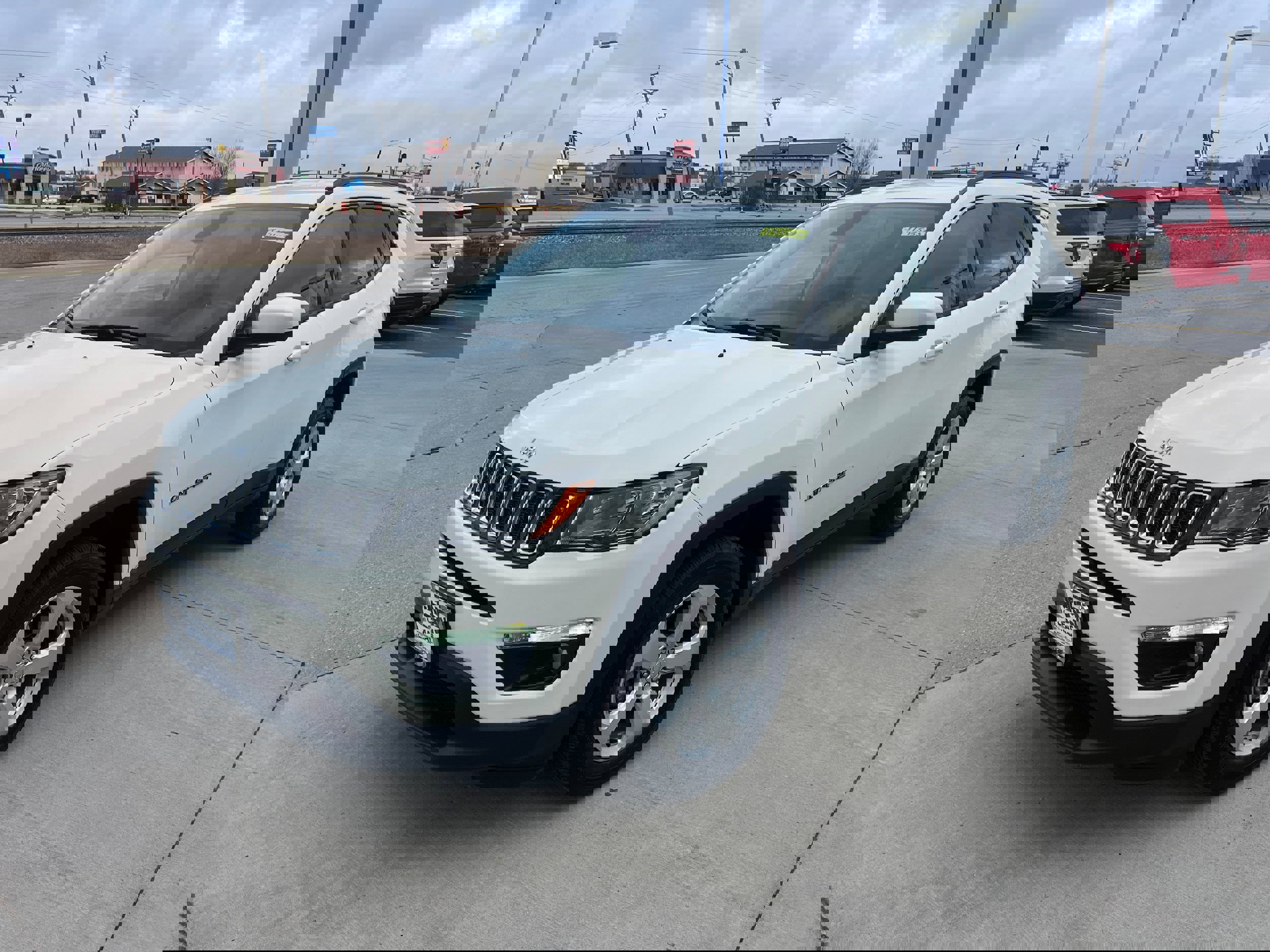 Used 2020 Jeep Compass Latitude with VIN 3C4NJDBB3LT155111 for sale in Le Mars, IA