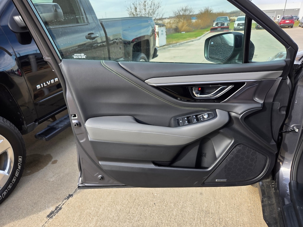 New 2025 Subaru Outback Onyx Edition SUV