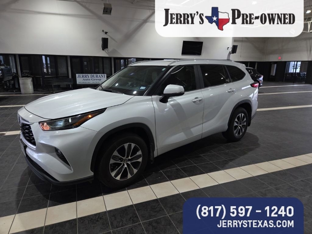 Used 2023 Toyota Highlander XLE SUV