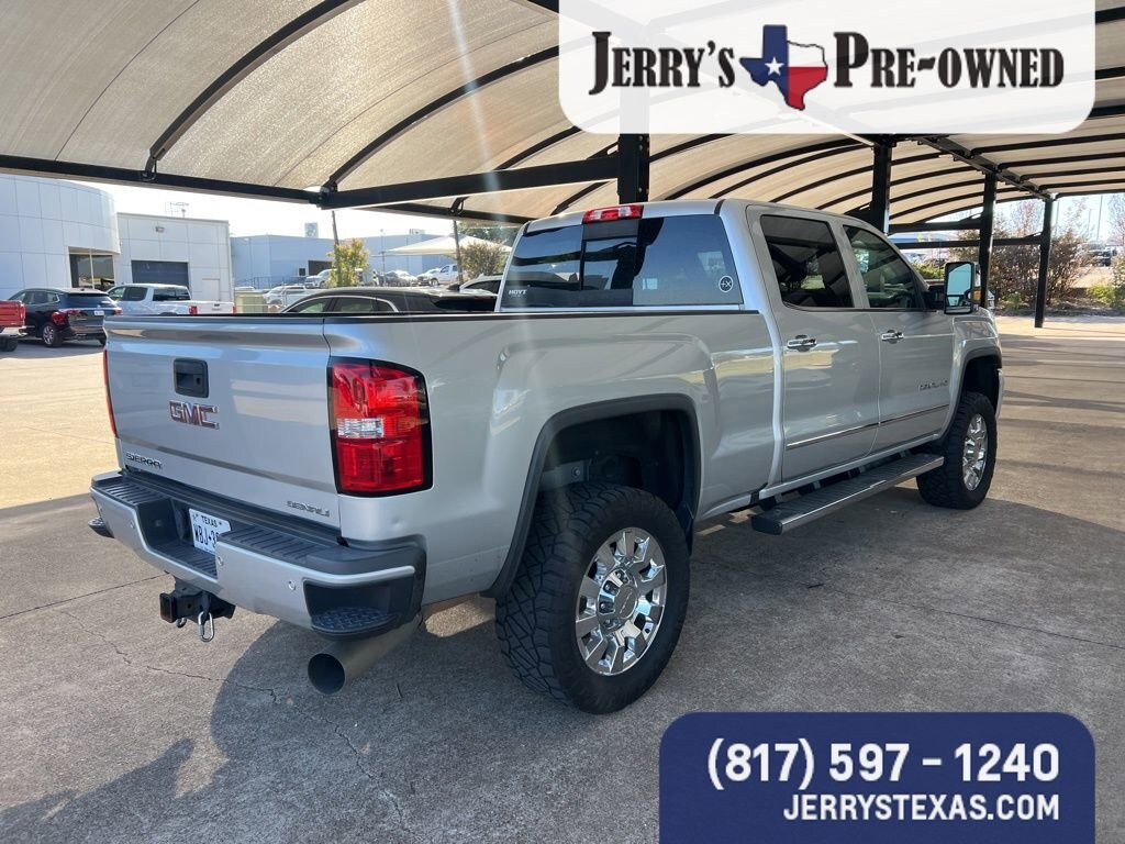 Used 2018 GMC Sierra 2500HD Denali Truck Crew Cab