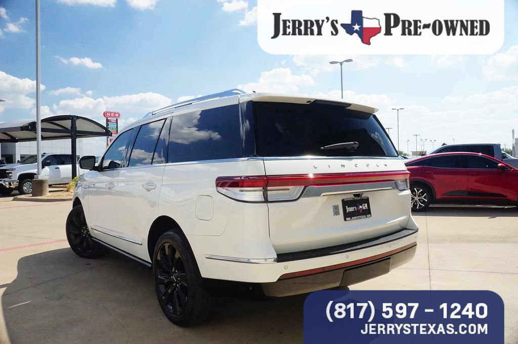 2024 Lincoln Navigator Reserve photo 2