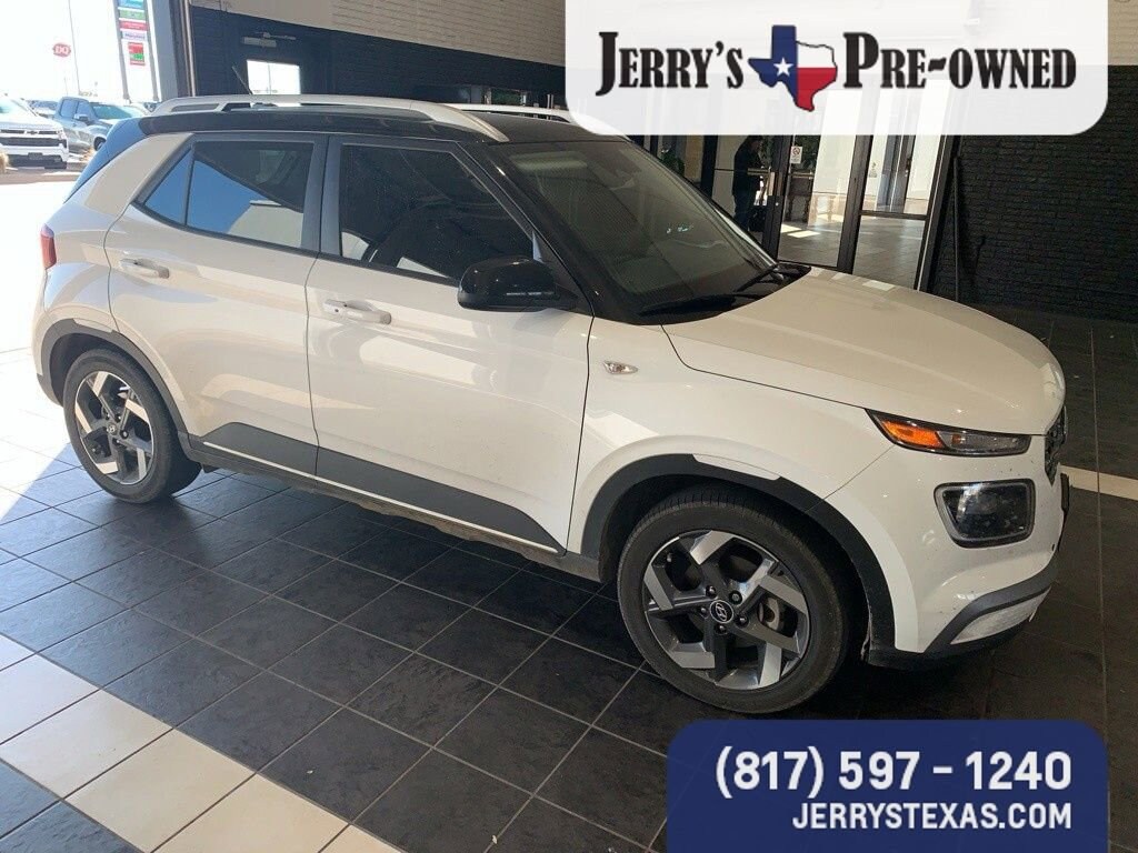 Used 2024 Hyundai Venue Limited SUV