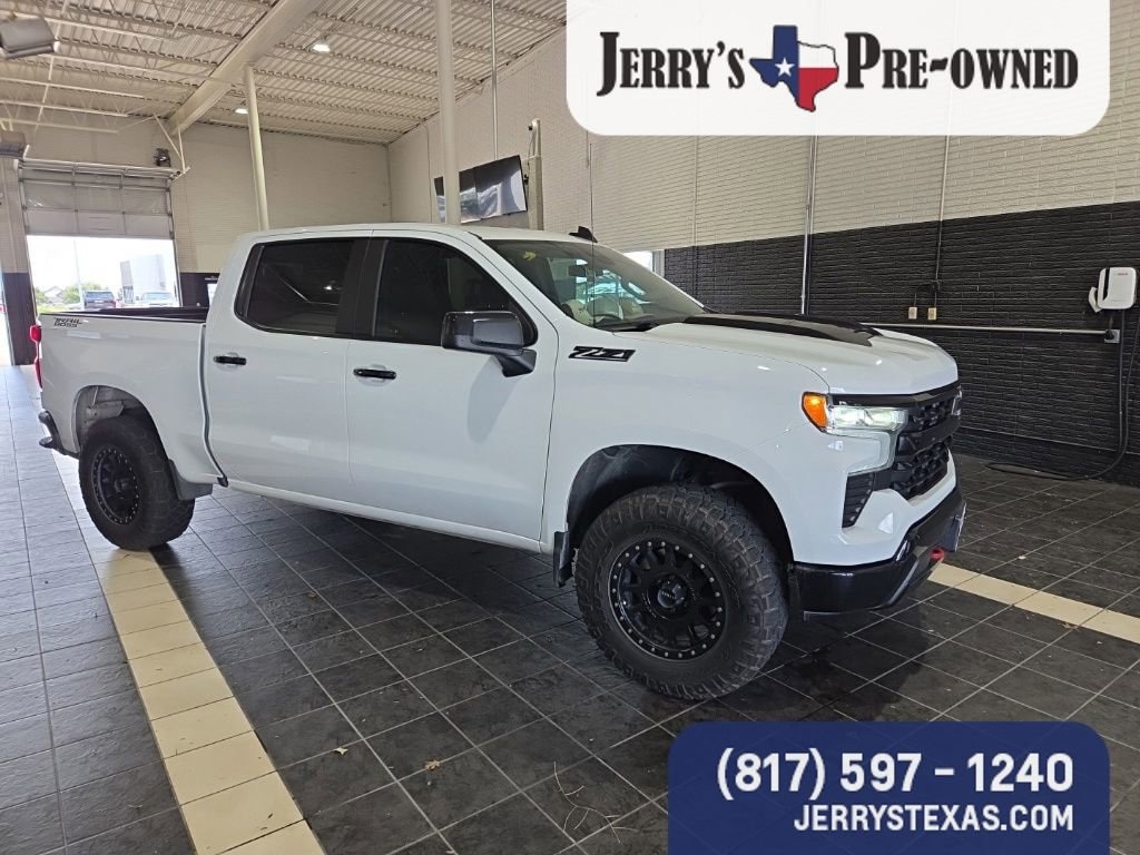 Used 2025 Chevrolet Silverado 1500 LT Trail Boss Truck Crew Cab