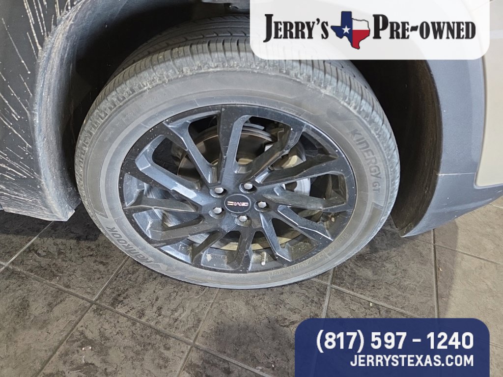 Used 2023 GMC Terrain SLE SUV
