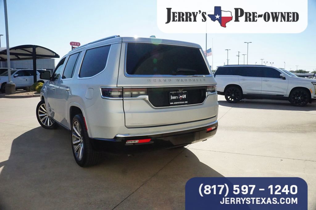 2023 Jeep Grand Wagoneer Base photo 3
