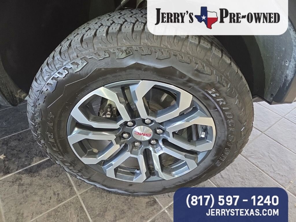 Used 2024 GMC Canyon 4WD AT4 Truck Crew Cab