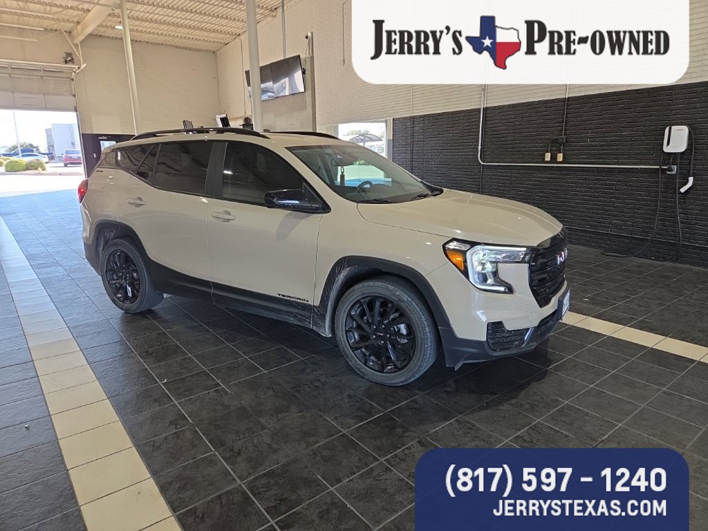 Used 2023 GMC Terrain SLE SUV