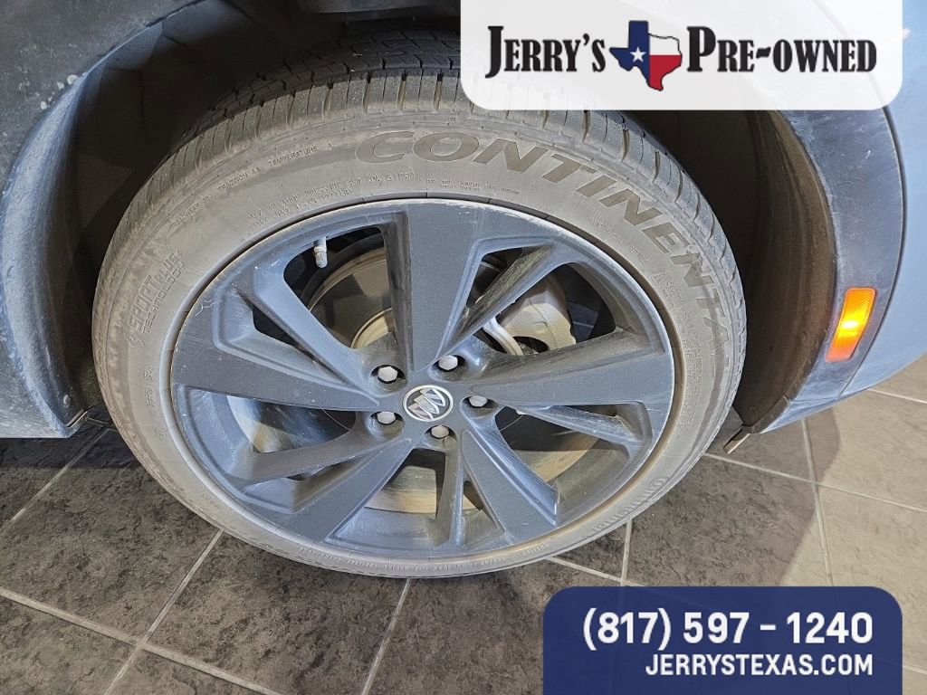 2023 Buick Envision Preferred photo 3