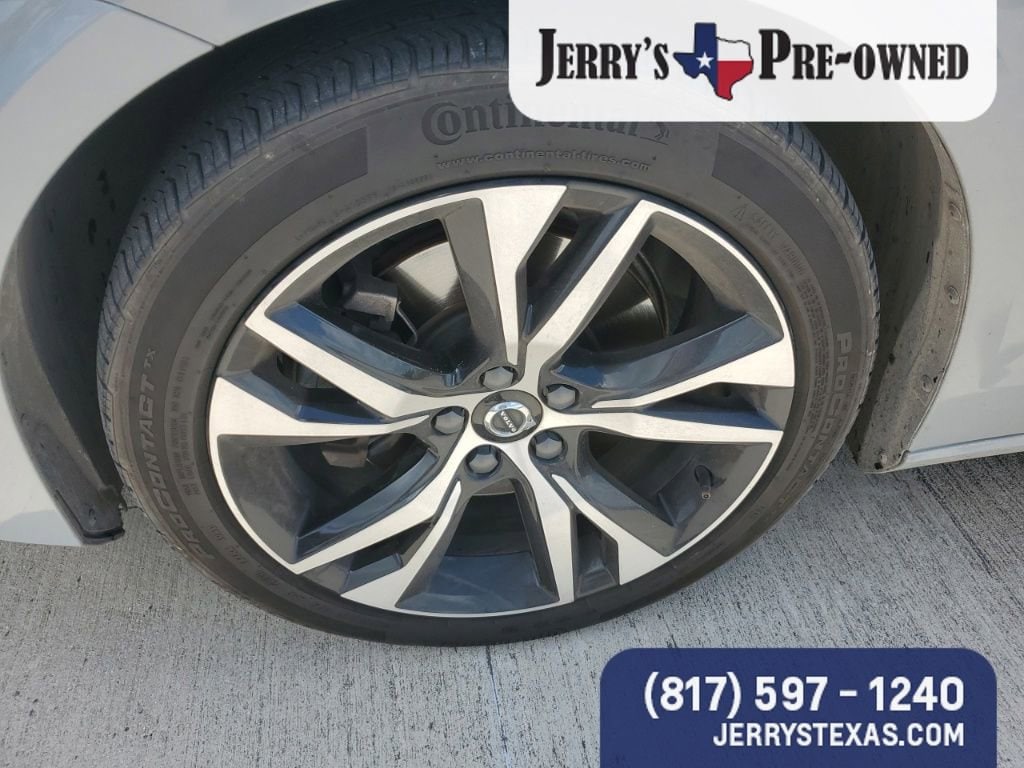 Used 2025 Volvo S60 Core Sedan