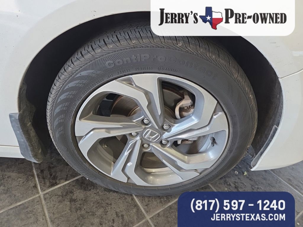 2019 Honda Accord EX-L 1.5T photo 2