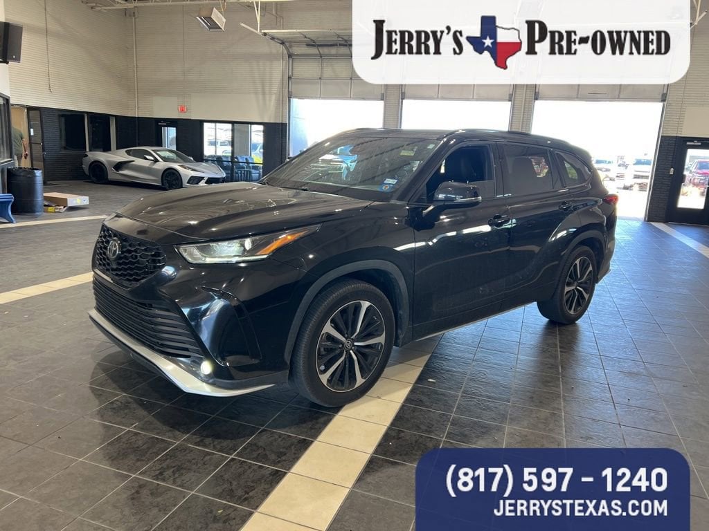 Used 2021 Toyota Highlander XSE SUV