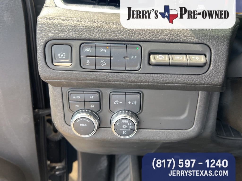 2021 GMC Yukon XL Denali - Photo 16