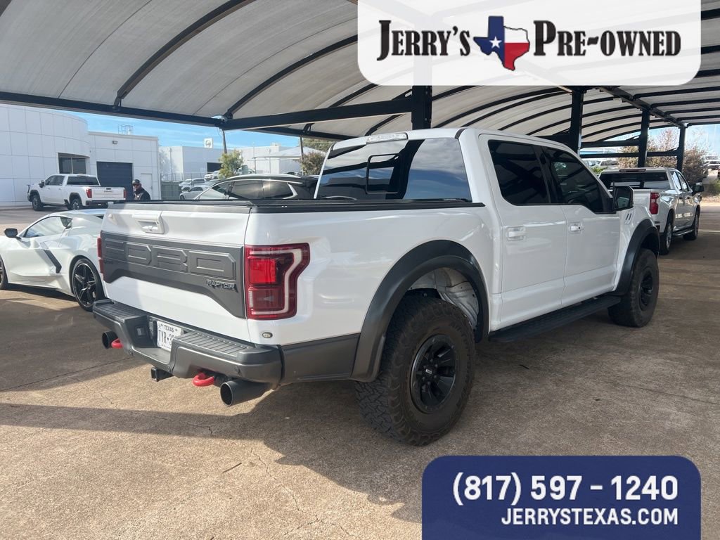 2017 Ford F-150 Raptor photo 2