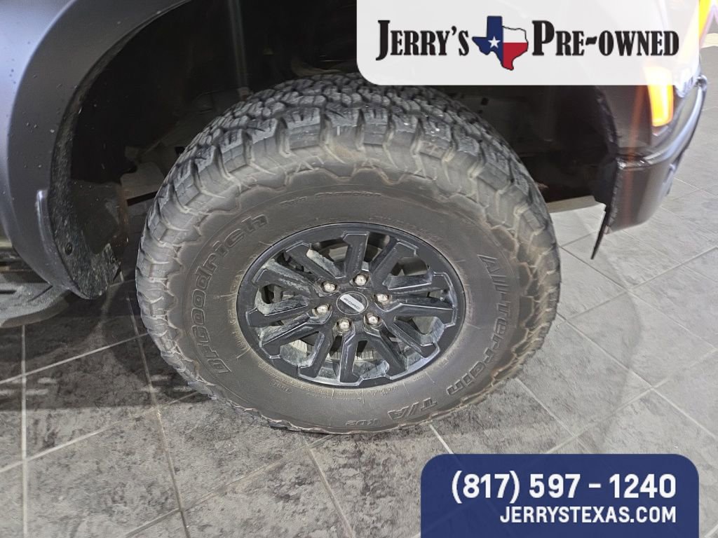 2024 Ford F-150 Raptor photo 2