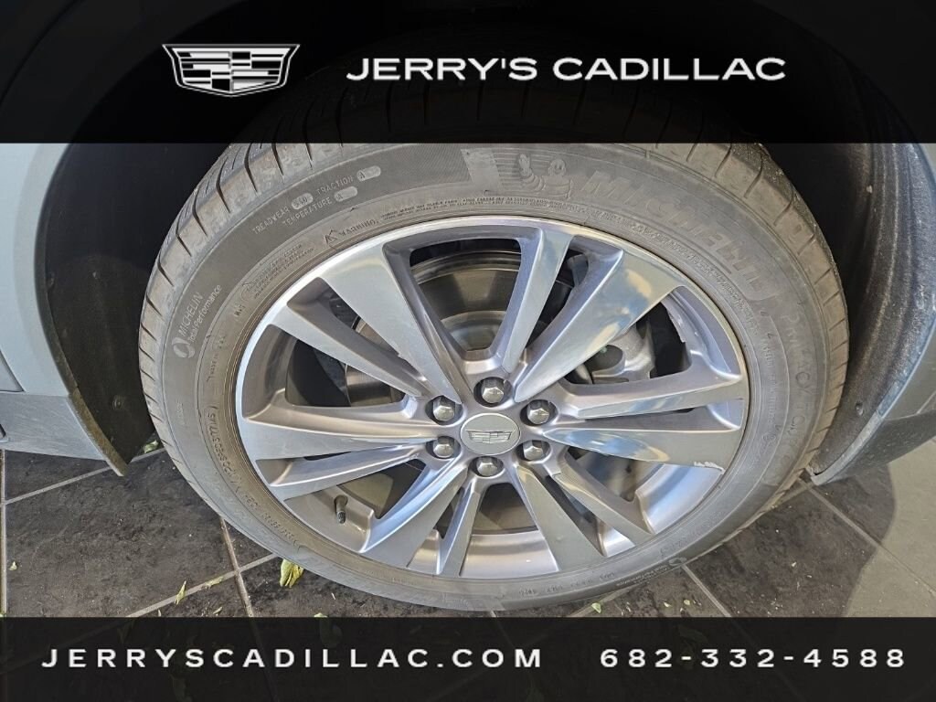 Used 2025 Cadillac XT5 AWD Premium Luxury SUV