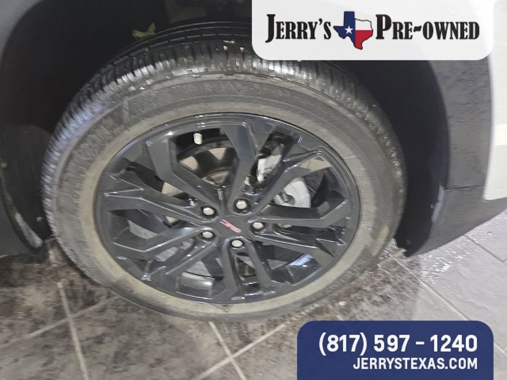 Used 2022 GMC Terrain SLE SUV