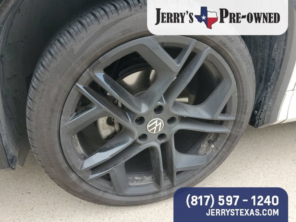 Used 2026 Volkswagen Tiguan SE R-Line Black SUV