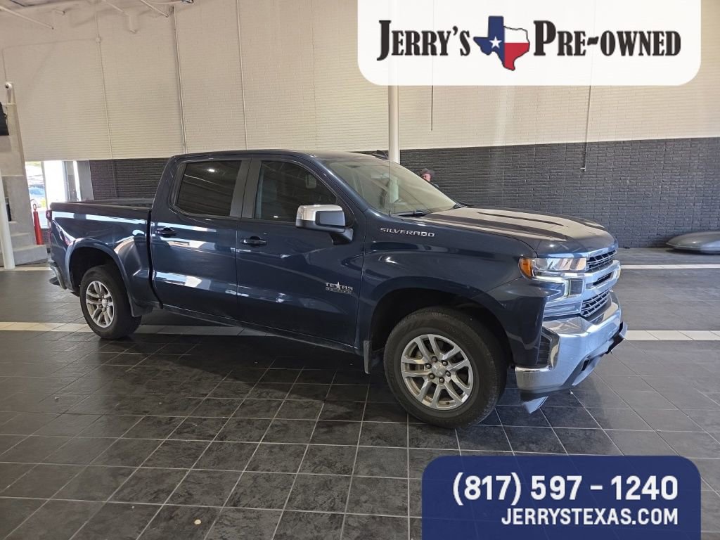 2022 Chevrolet Silverado 1500 LT photo 2