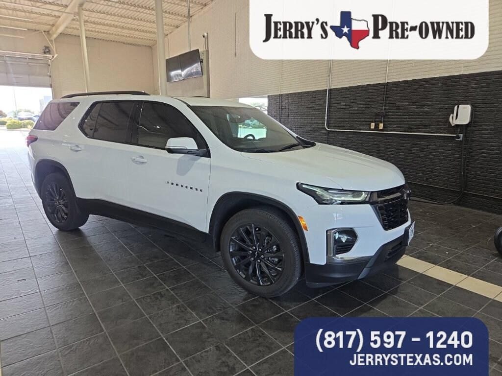 Used 2023 Chevrolet Traverse RS SUV