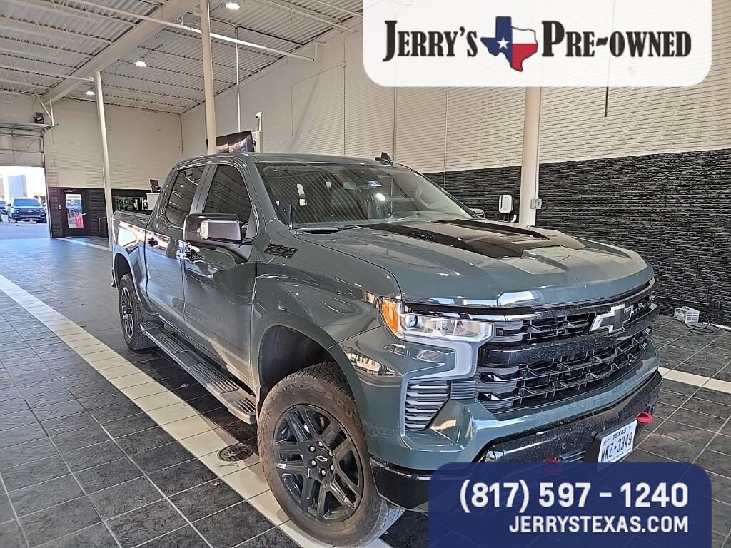Used 2025 Chevrolet Silverado 1500 LT Trail Boss Truck Crew Cab