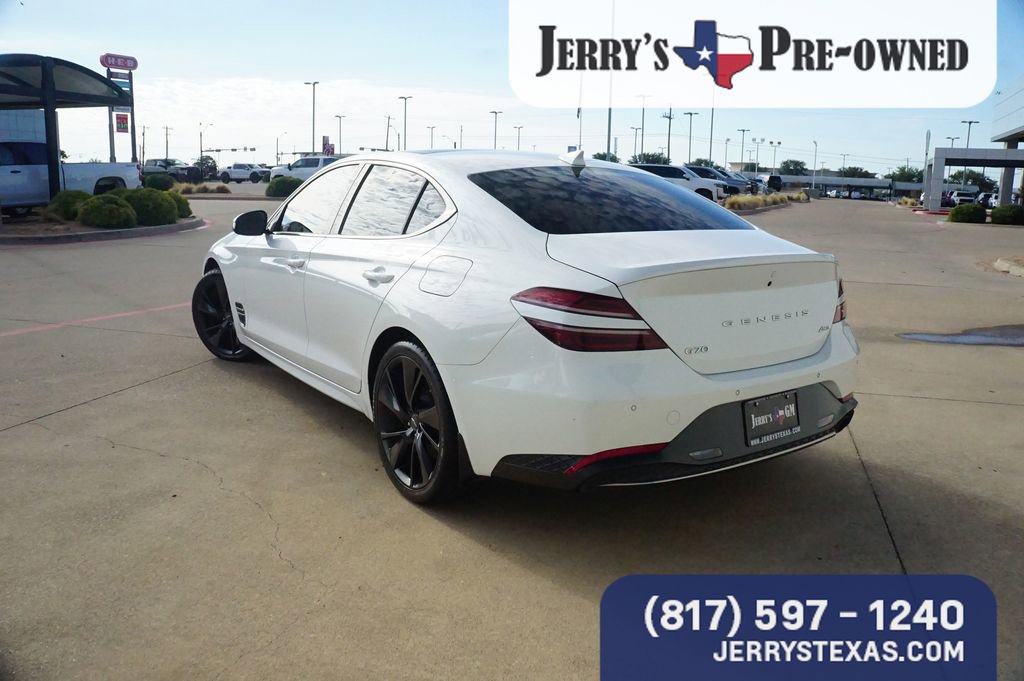 2023 Genesis G70 2.0T photo 2