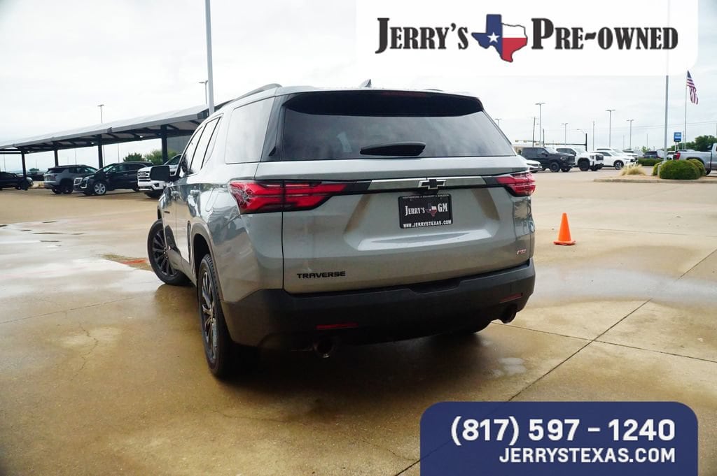 Used 2023 Chevrolet Traverse RS SUV