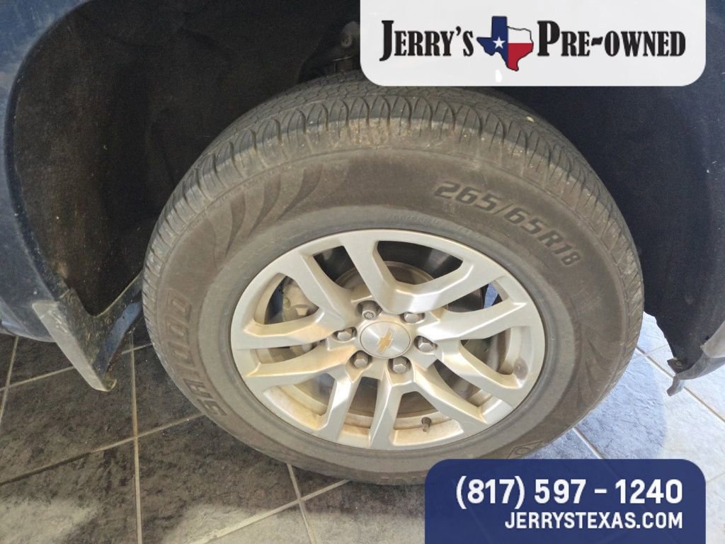 2022 Chevrolet Silverado 1500 LT photo 3