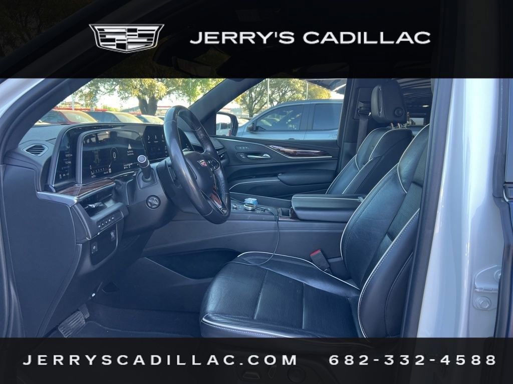 2022 Cadillac Escalade Premium Luxury - Photo 7