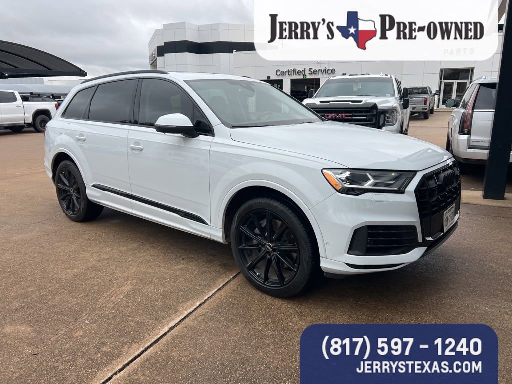 2022 Audi Q7 55 Premium Plus photo 2