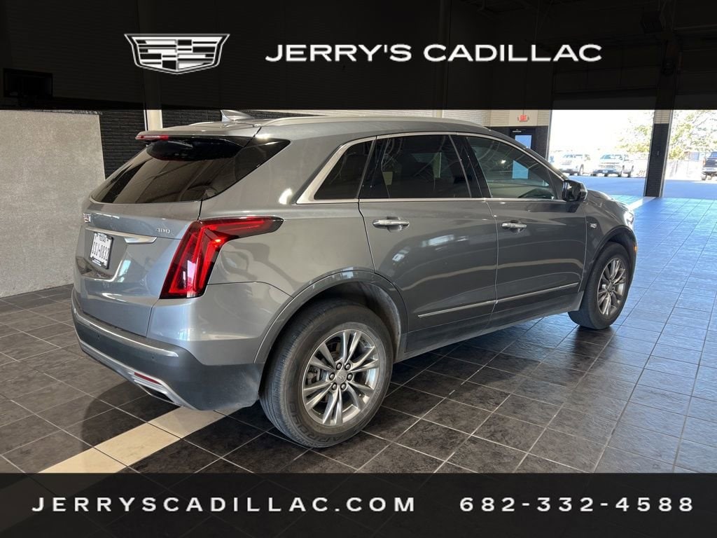 Used 2021 Cadillac XT5 FWD Premium Luxury SUV