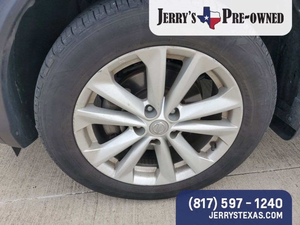 Used 2018 Nissan Rogue Sport SV with VIN JN1BJ1CP4JW188897 for sale in Hudson Oaks, TX