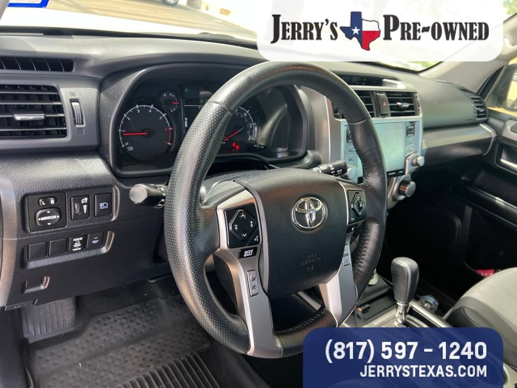 2024 Toyota 4Runner SR5 Premium - Photo 8